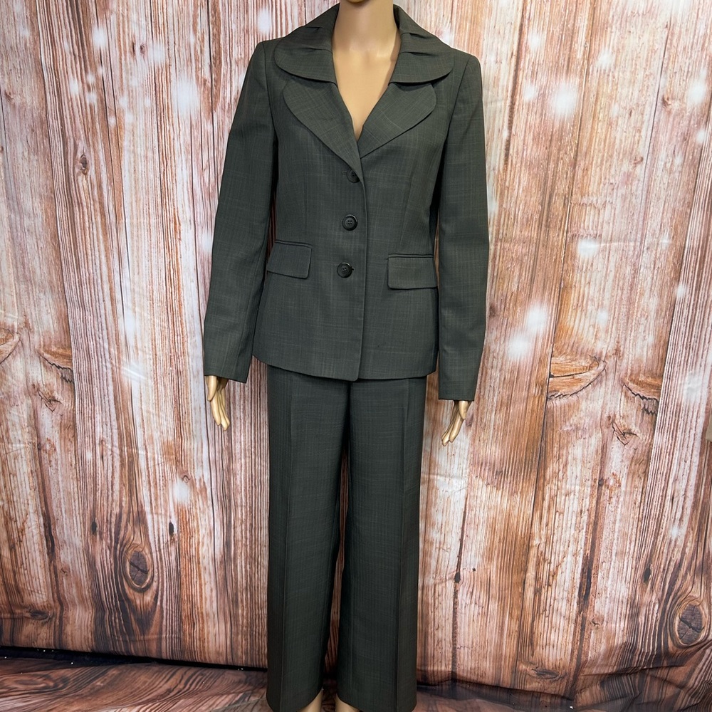 Suit Studio Dark Sage Green Pantsuit